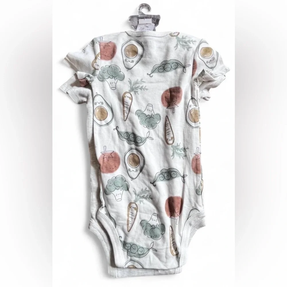 Carters graphic charming